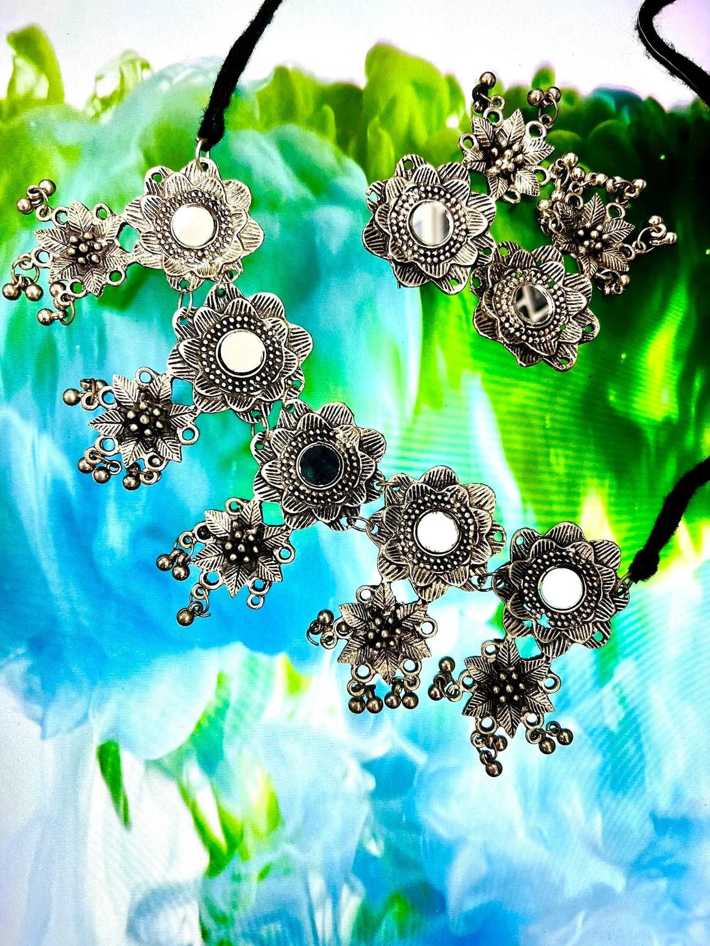 Silver Plated Oxidized Mirror Flower Choker Set - Store Chikankari