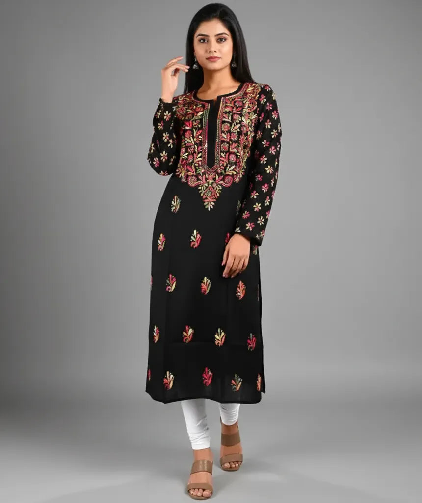 Gala Buti Midnight Floral Embroidered Kurti – Elegant Evening Ethnic Wear | Store Chikankari