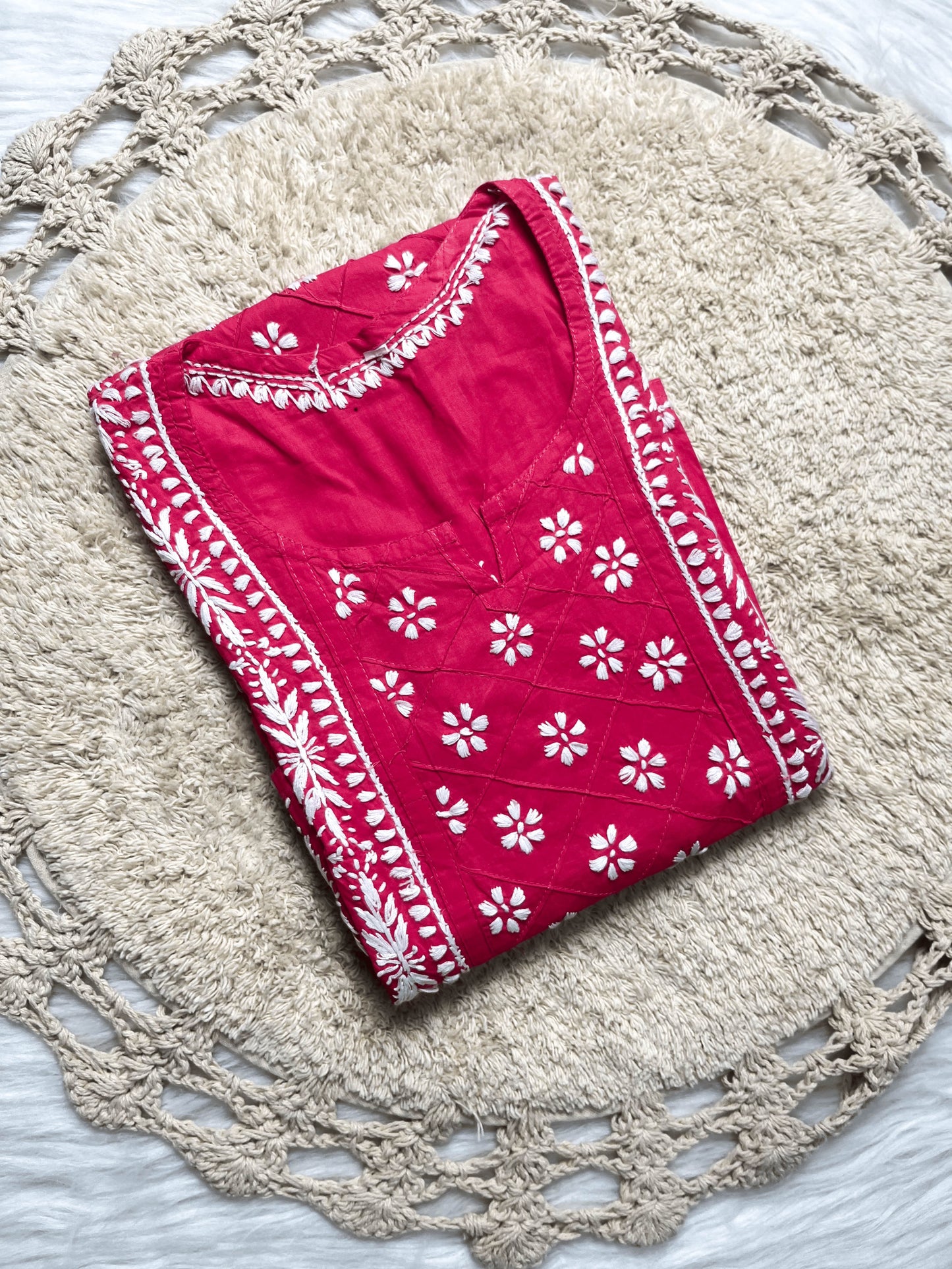 Elegant Center Panel Cotton Chikankari Kurta – Handcrafted Ethnic Grace | Store Chikankari