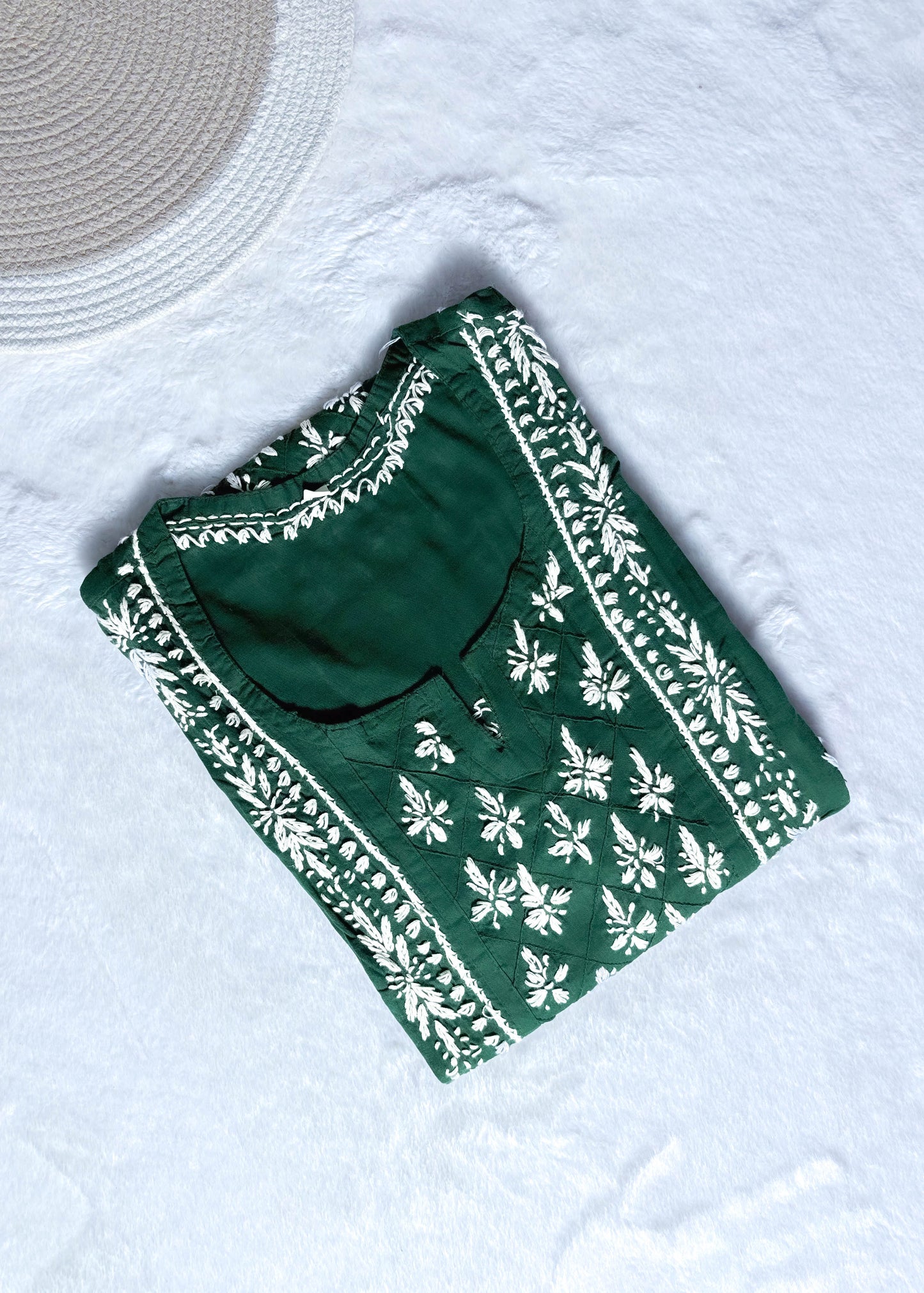 Elegant Center Panel Cotton Chikankari Kurta – Handcrafted Ethnic Grace | Store Chikankari