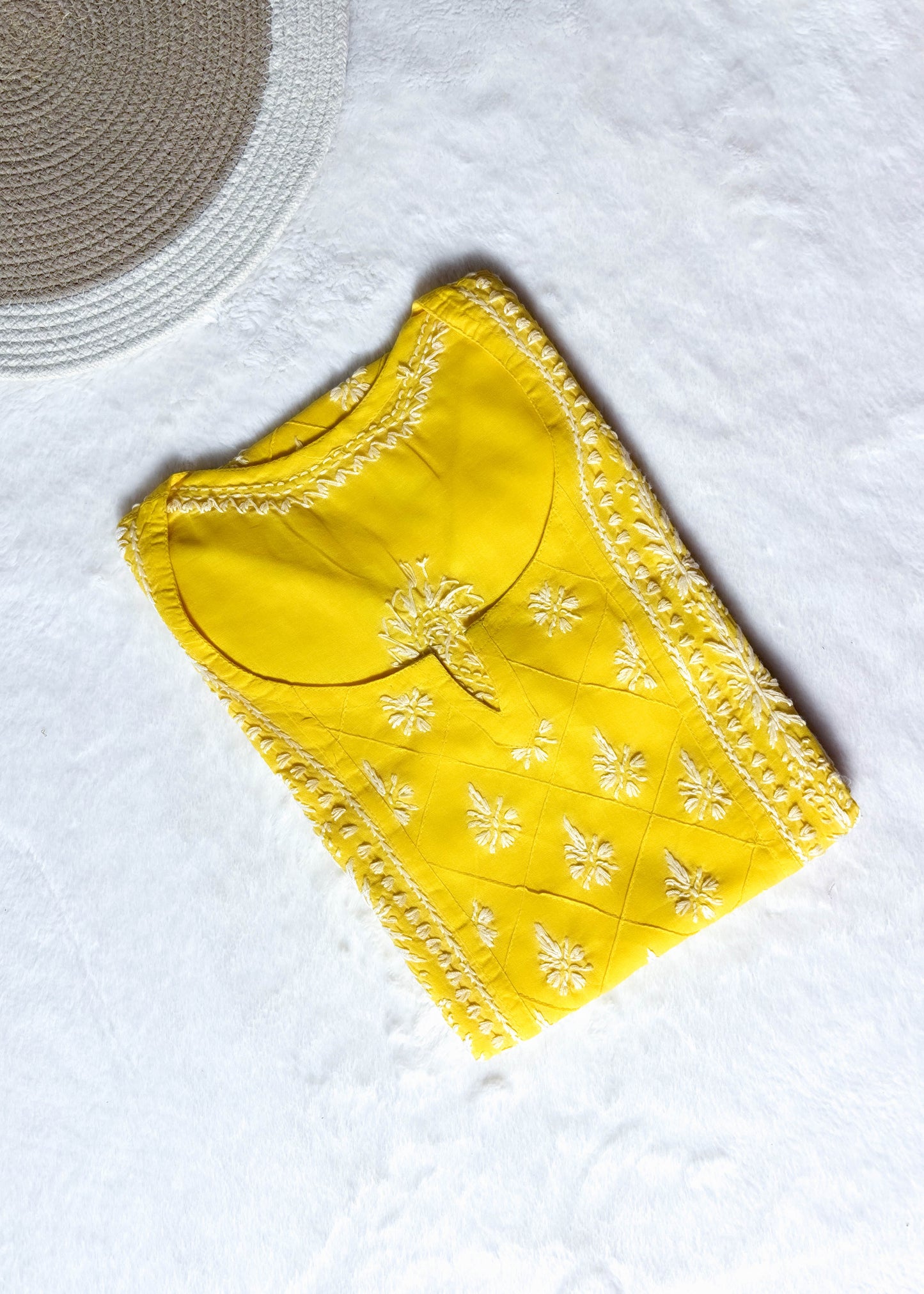 Elegant Center Panel Cotton Chikankari Kurta – Handcrafted Ethnic Grace | Store Chikankari