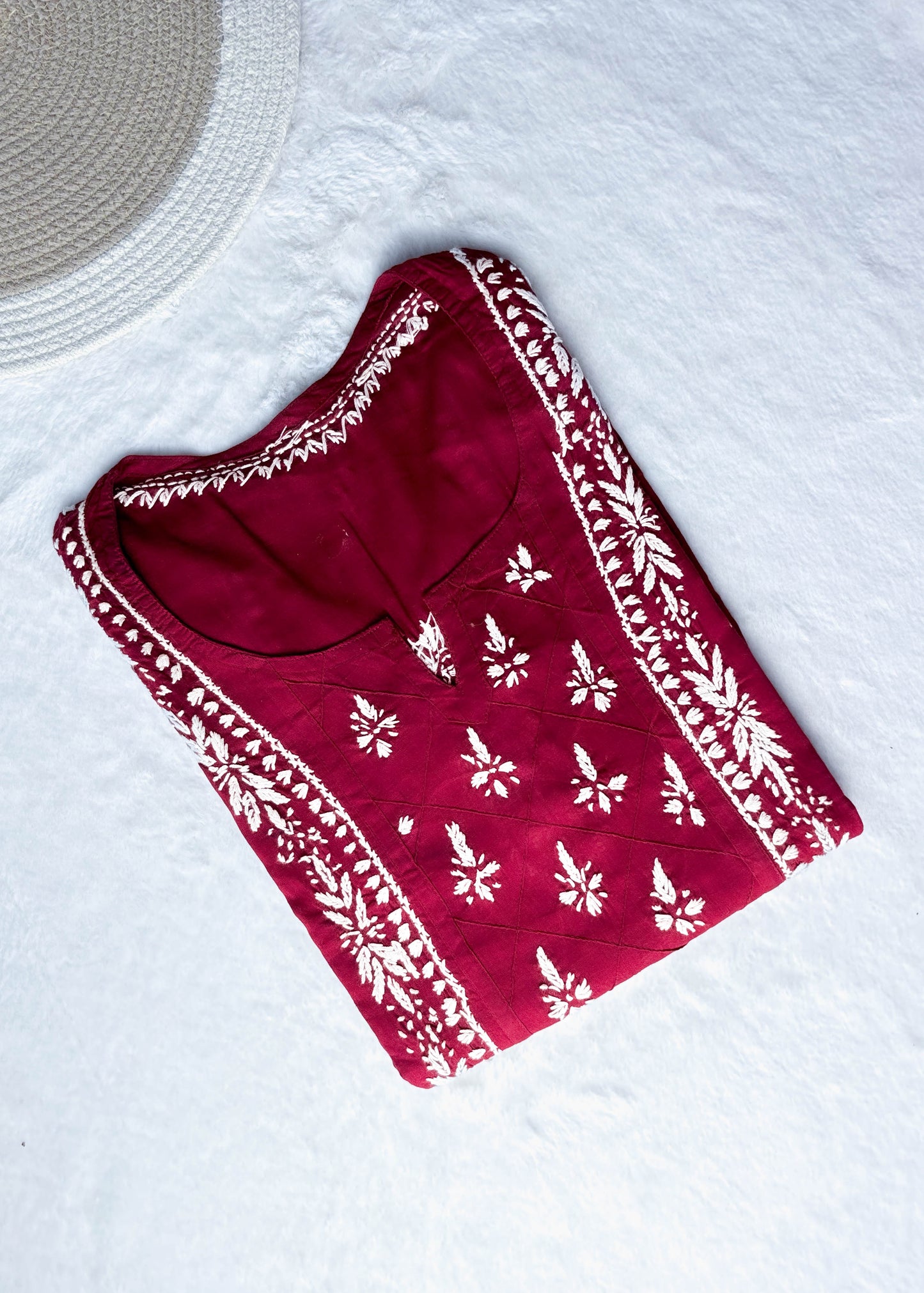 Elegant Center Panel Cotton Chikankari Kurta – Handcrafted Ethnic Grace | Store Chikankari - Store Chikankari