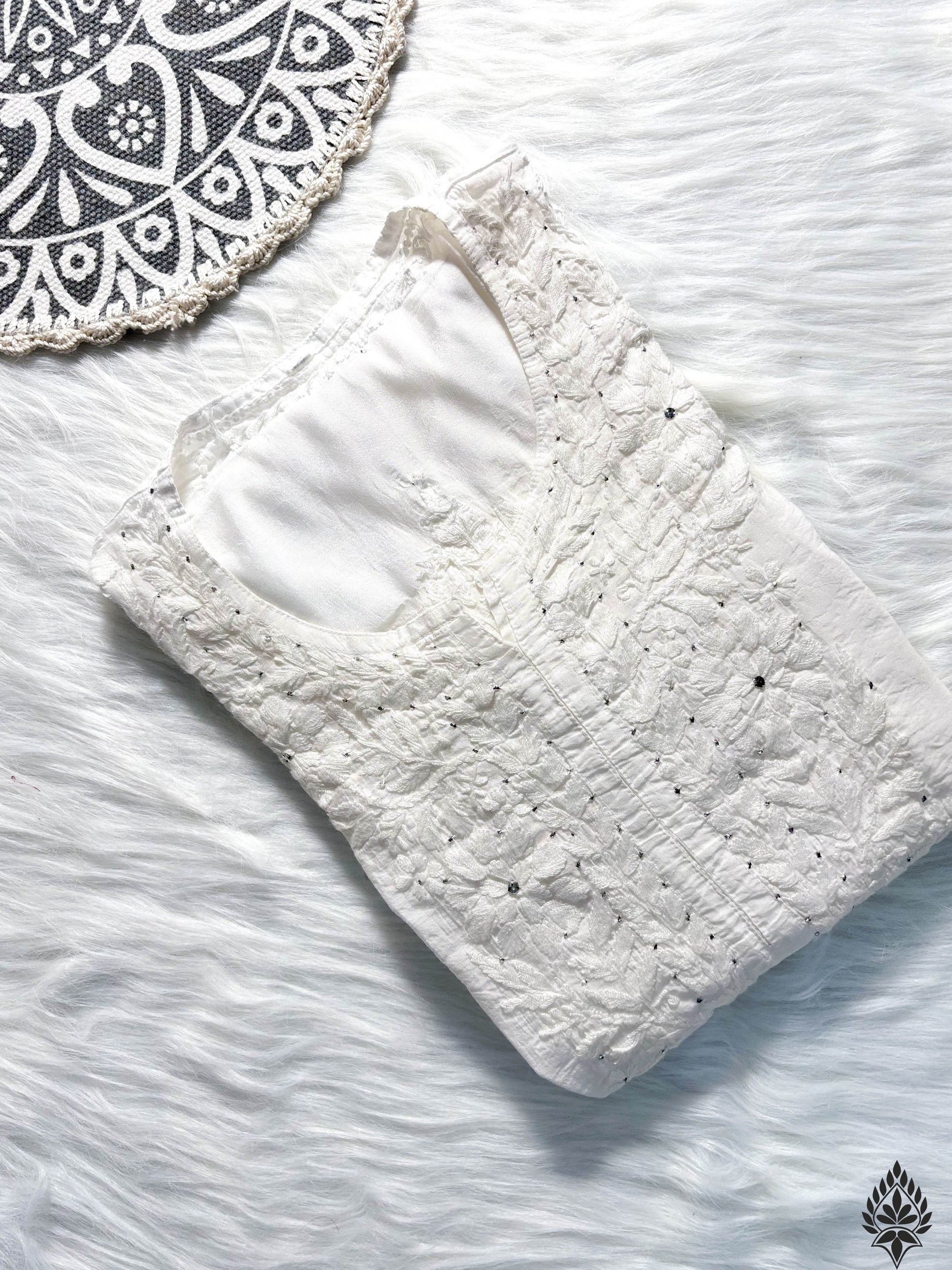 Chanderi Chikankari Mukaish Kurti – Luxe Handcrafted Ethnic Elegance | Store Chikankari - Store Chikankari