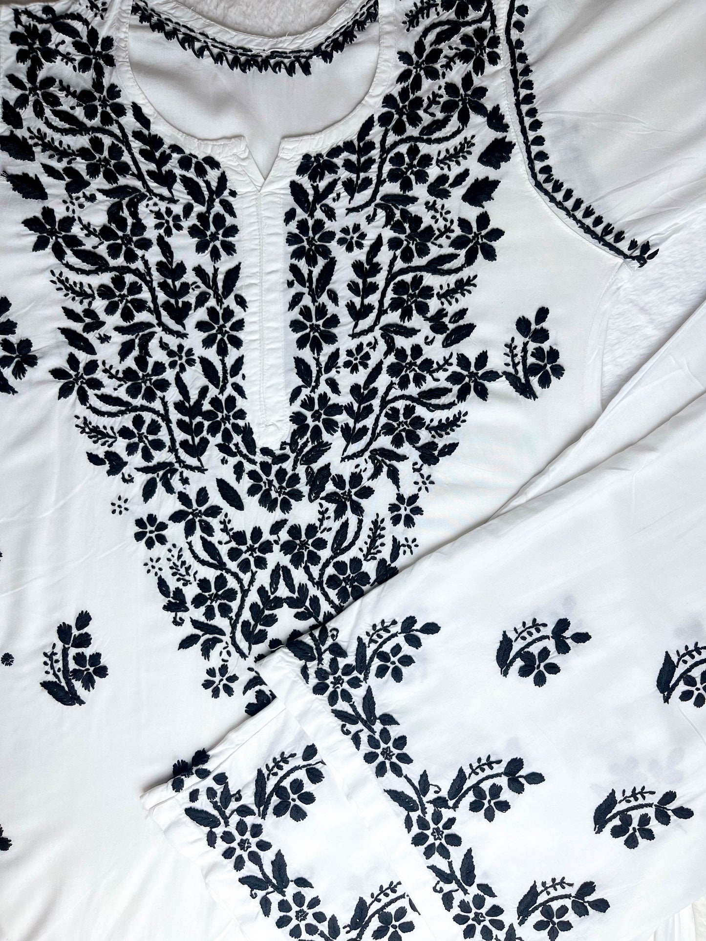 Chikankari Embroidered Modal Kurti with Palazzo – Elegant Ethnic Ensemble | Store Chikankari