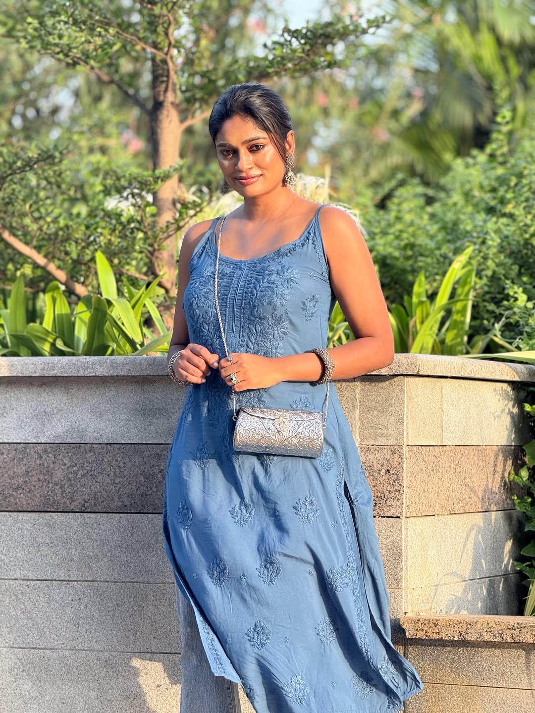 Zeba Chikankari Muslin Sleeveless Kurta – Soft & Elegant Summer Wear | Store Chikankari