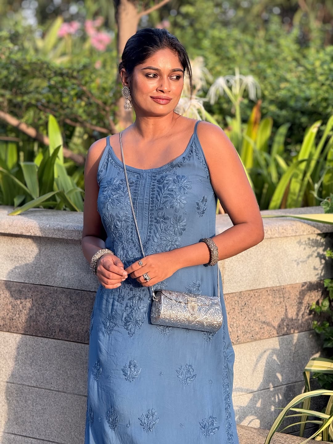 Zeba Chikankari Muslin Sleeveless Kurta – Soft & Elegant Summer Wear | Store Chikankari