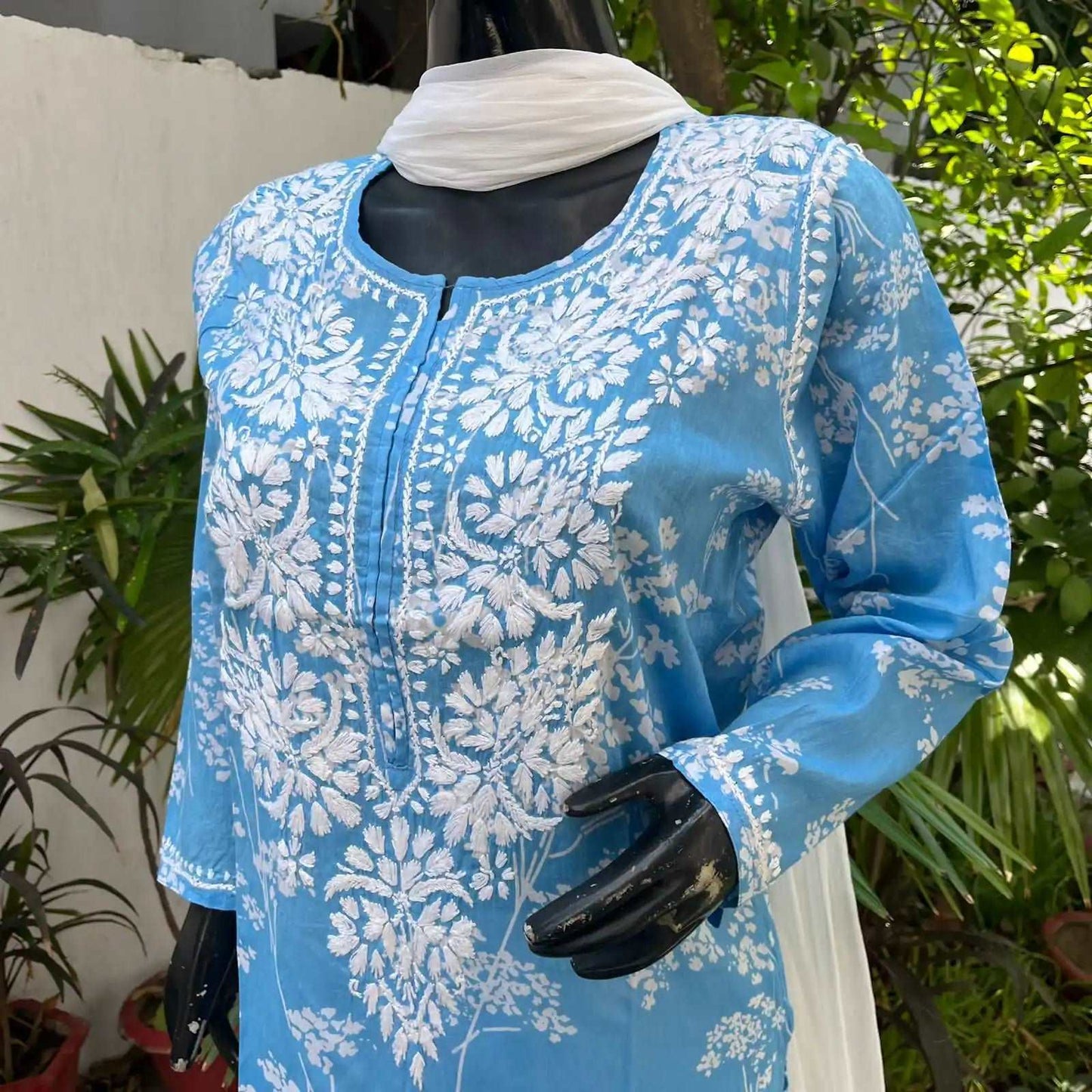 Mulmul Chikankari Women’s Straight Kurta – Soft, Elegant & Handcrafted | Store Chikankari - Store Chikankari