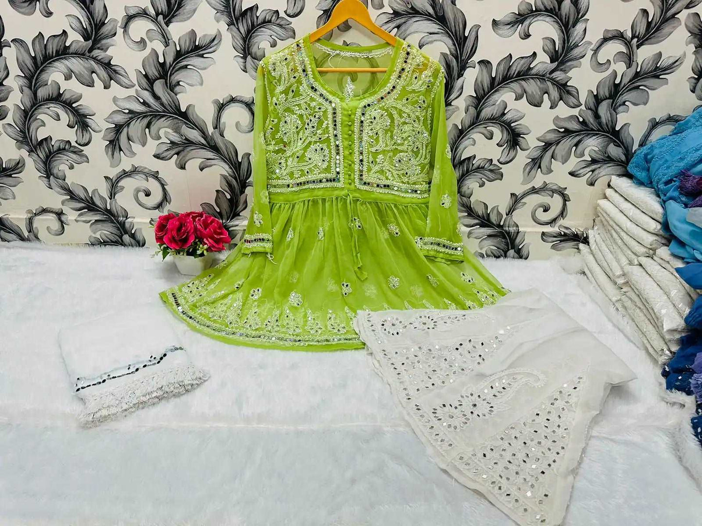 parrot green