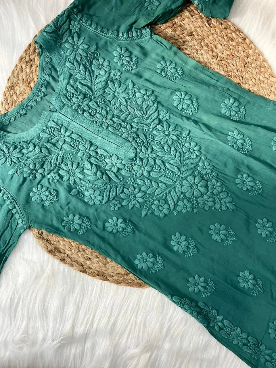 Premium Chikankari Viscose Kurti - Store Chikankari