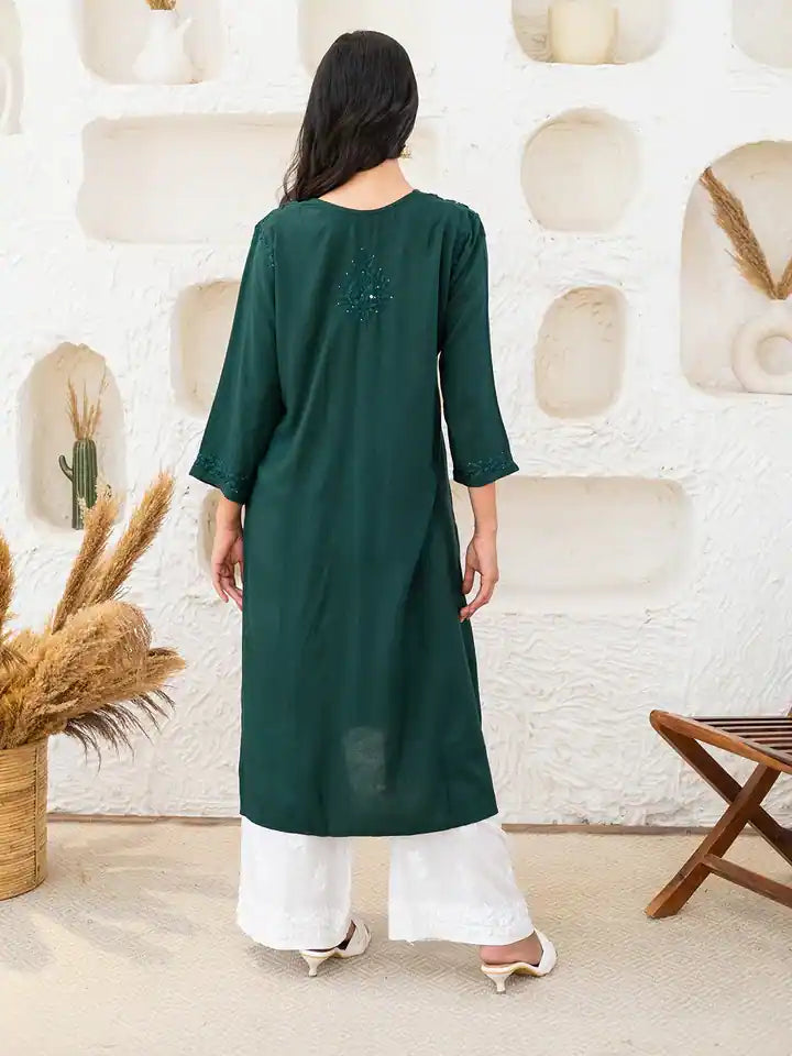 dark green