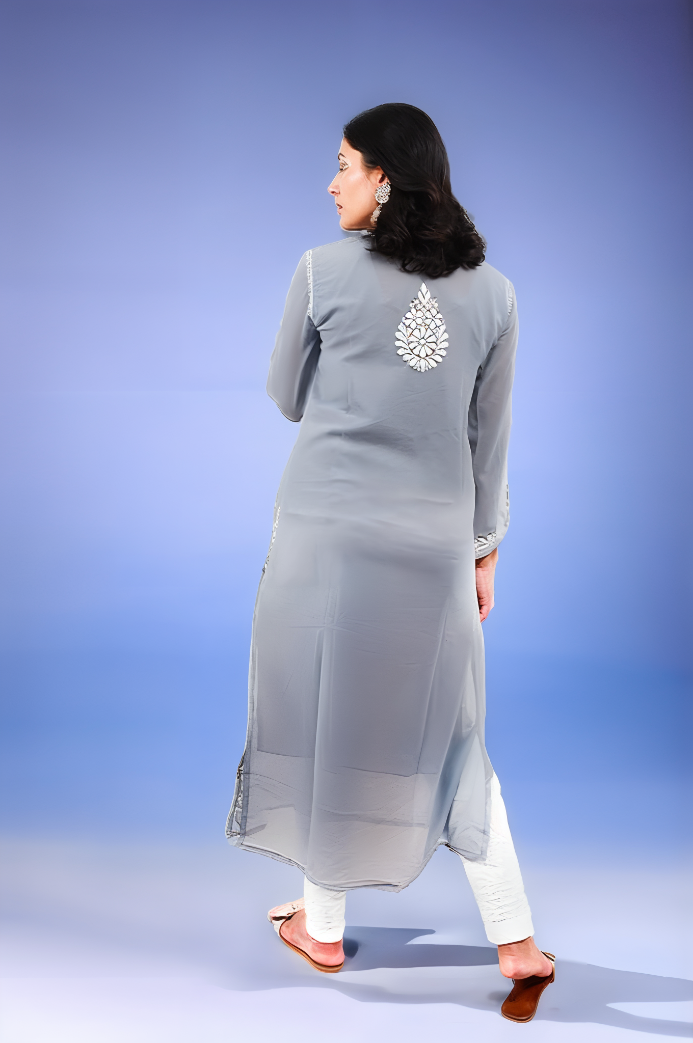 Georgette Chikankari Straight Kurti with Crochet Buttons – Elegant Everyday Style | Store Chikankari