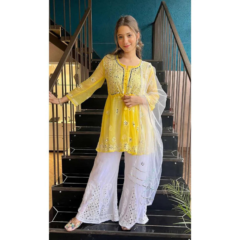 Naaz Short Gown Set