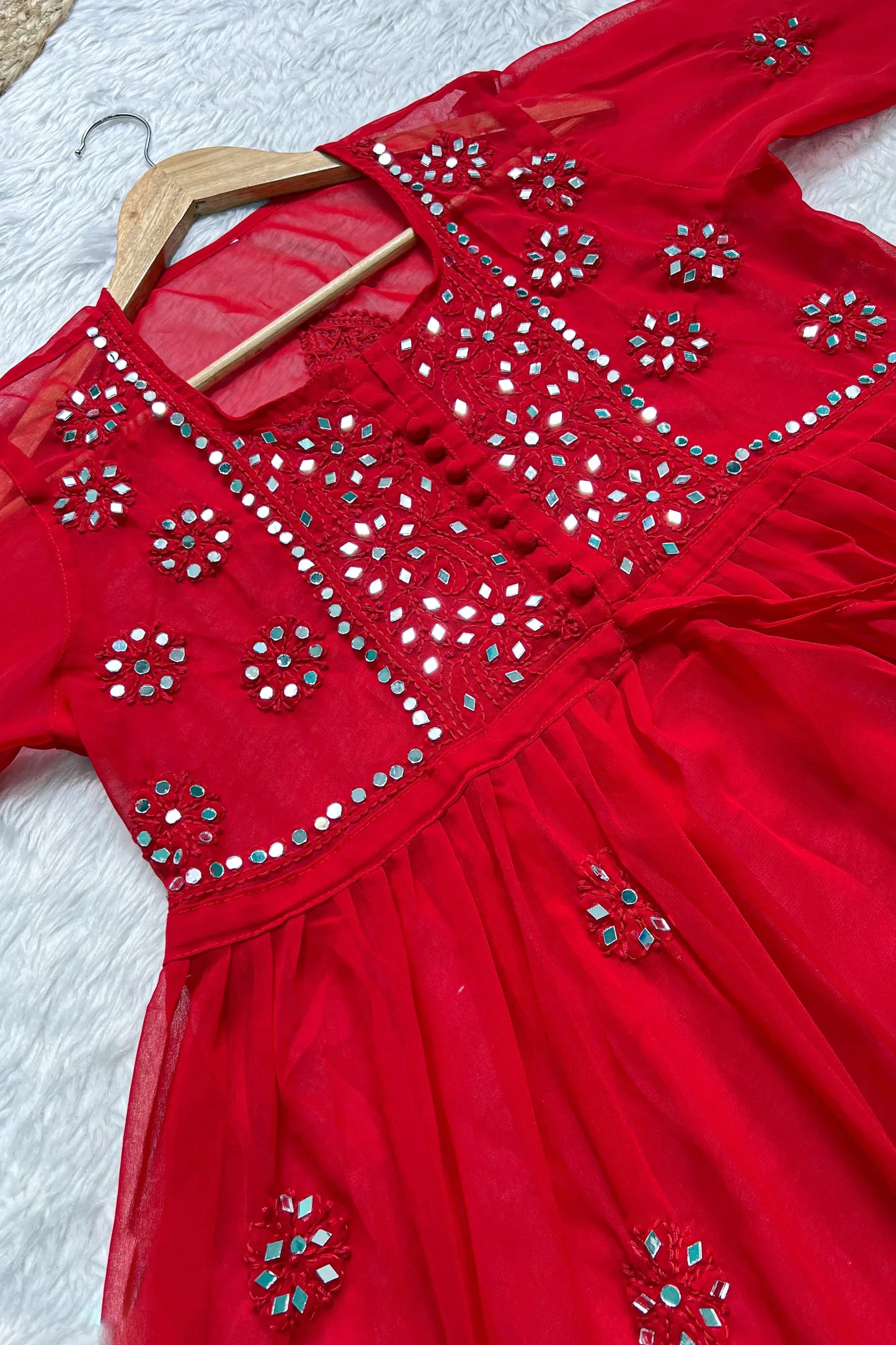 Naaz Short Gown Set