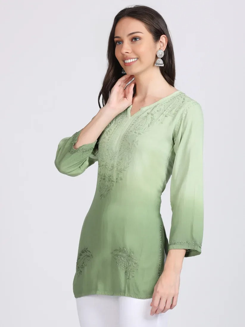 Ryon Ombe Short Top - Store Chikankari