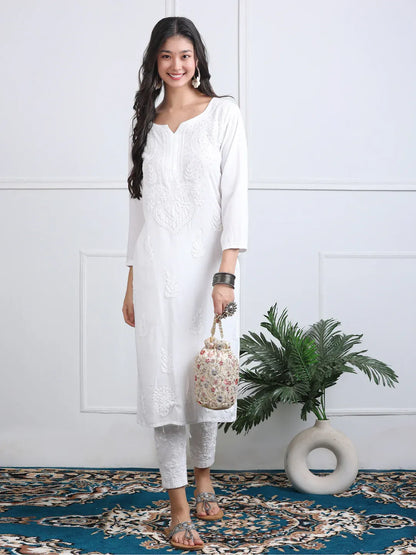 3D Chikankari work Ryon Mukaish Kurti